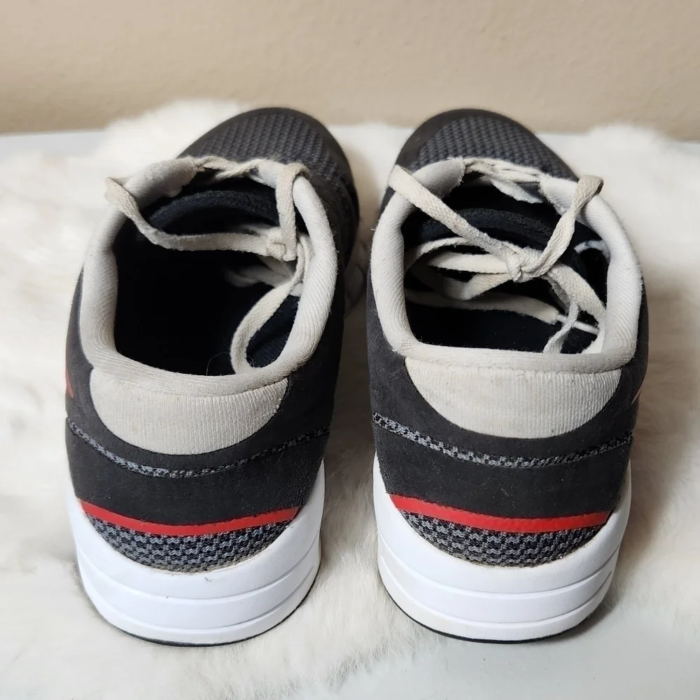Nike SB Boys Eric Koston 2 Air Max Gray Red Sneakers-Size 6